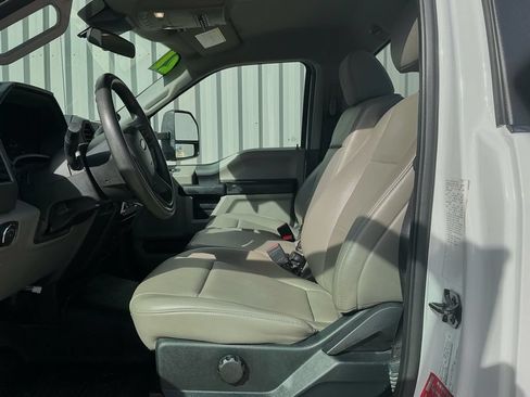 Used 2021 Ford F250 XL w/ Power Equipment Group AWD/4WD image 11