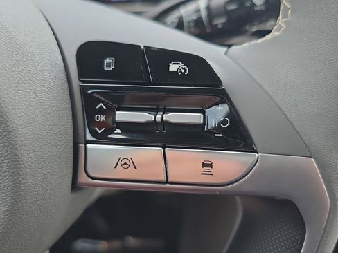 New 2026 Hyundai Elantra SEL Sport Premium FWD image 13