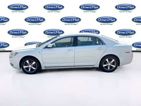 Used 2008 Chevrolet Malibu LT w/ Premium Mat Package image 4