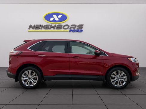 Used 2022 Ford Edge Titanium w/ Class II Trailer Tow Package AWD/4WD image 7