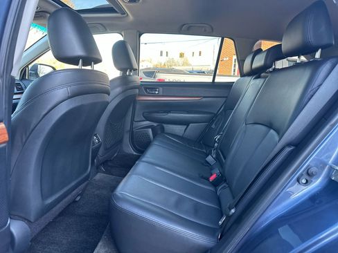 Used 2013 Subaru Outback 3.6R Limited w/ Moonroof Pkg image 32