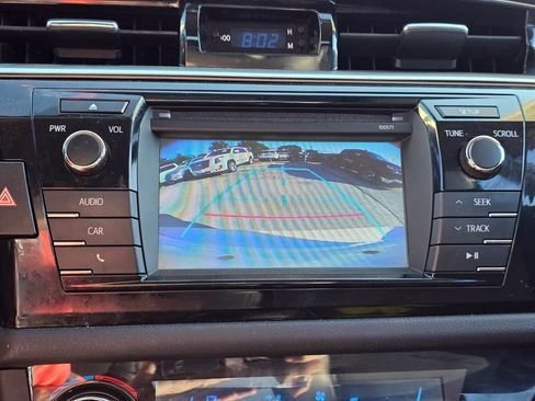 Used 2016 Toyota Corolla S FWD image 17