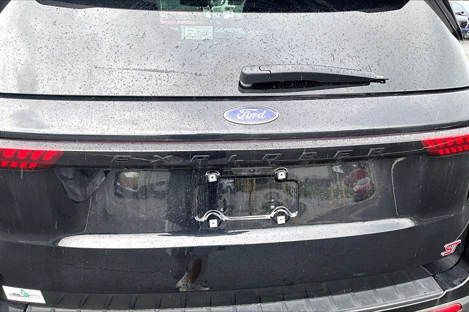 Used 2025 Ford Explorer ST AWD/4WD image 33
