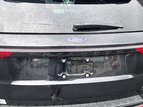 Used 2025 Ford Explorer ST AWD/4WD image 33