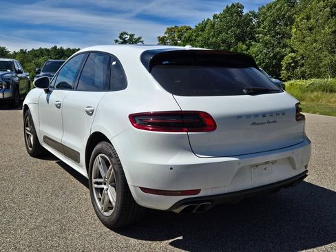 Used 2015 Porsche Macan Turbo AWD/4WD image 3