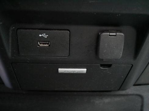 Used 2018 Ford F350 XL image 21