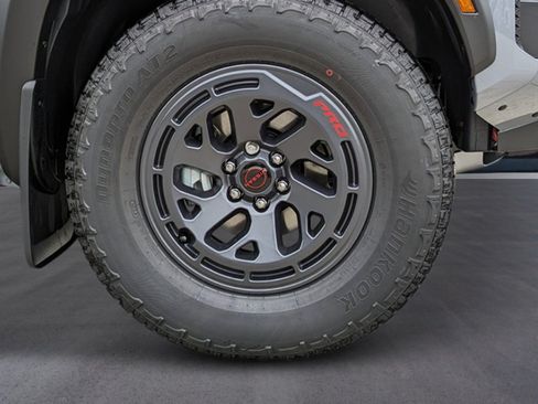 New 2026 Nissan Frontier PRO-4X AWD/4WD image 9