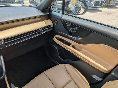 Used 2021 Lincoln Corsair Reserve FWD image 19
