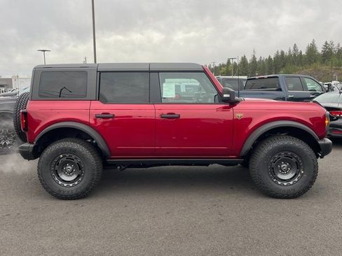 New 2025 Ford Bronco Badlands AWD/4WD image 9