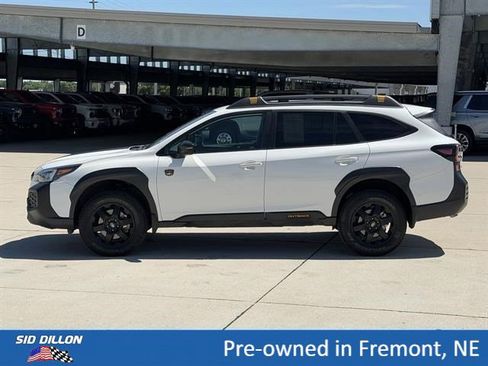 Used 2025 Subaru Outback Wilderness AWD/4WD image 8