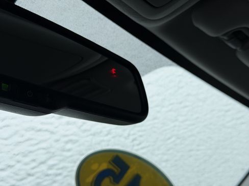 Used 2015 Subaru Forester 2.5i Premium w/ All-Weather Package image 21