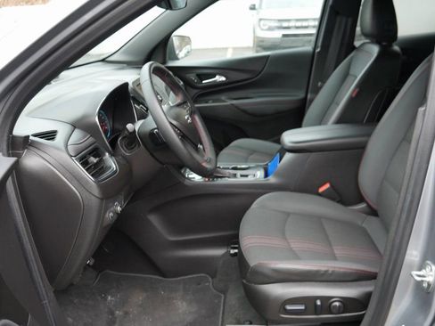 Used 2024 Chevrolet Equinox RS image 8