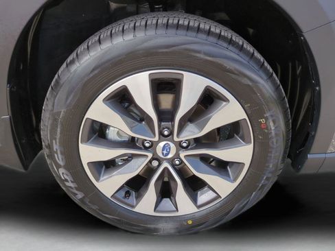 Used 2025 Subaru Outback Limited w/ Popular Package #2 image 11