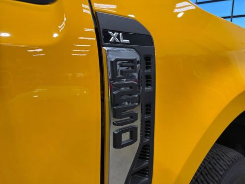 Used 2025 Ford F250 XLT w/ 360-Degree Camera Package image 49