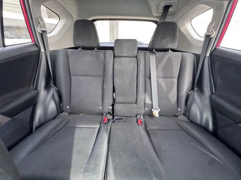 Used 2014 Toyota RAV4 LE image 31