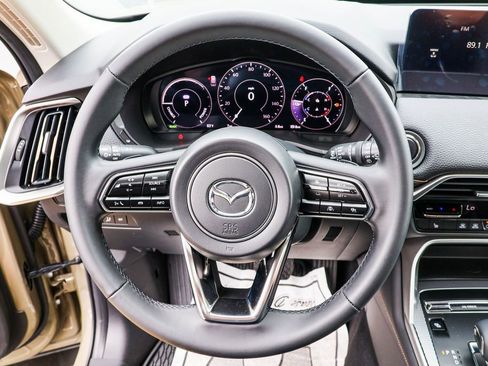 Used 2025 MAZDA CX-70 Plug-In Hybrid w/ Premium Pkg image 26