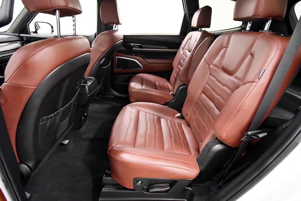 Certified 2024 Kia Telluride SX Prestige AWD/4WD image 15