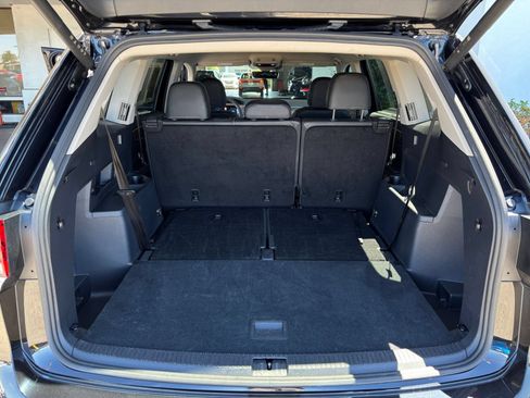 Used 2026 Volkswagen Atlas SE FWD image 33