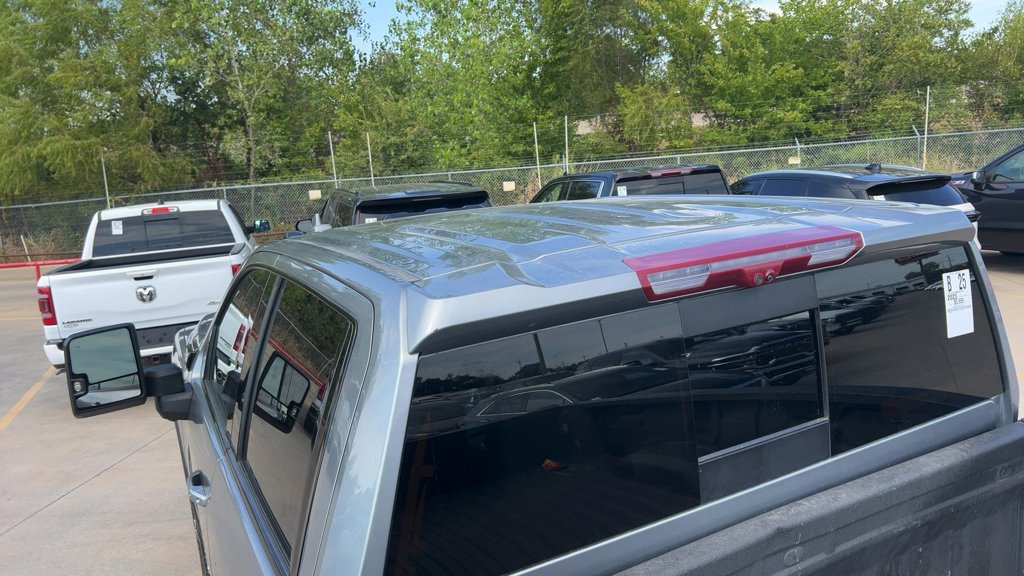 Used 2025 GMC Sierra 3500 AT4 w/ AT4 Premium Plus Package AWD/4WD image 31