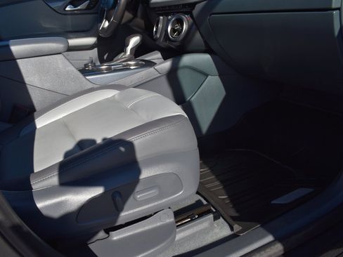 Used 2020 Chevrolet Blazer LT image 8