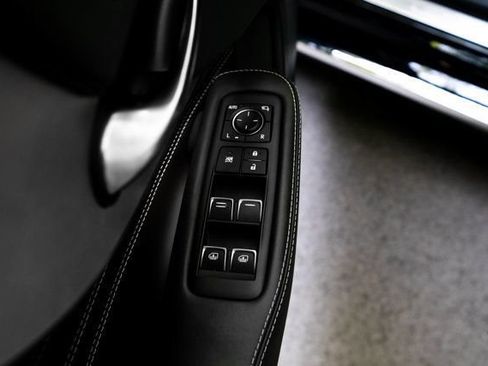 Used 2023 Lexus LS 500h AWD w/ Luxury Package image 52