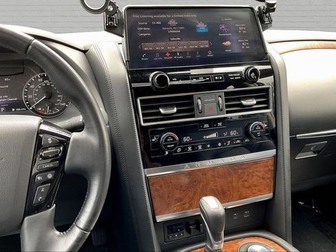 Used 2023 Nissan Armada SL RWD image 9