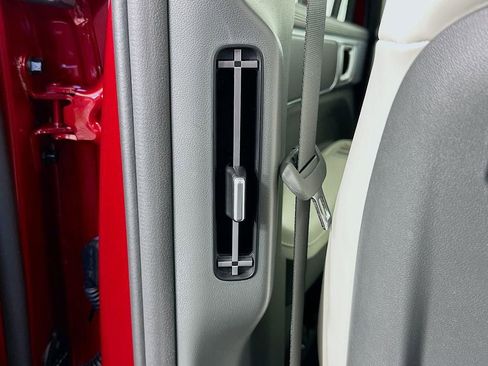 Certified 2025 Hyundai Santa Fe SEL image 10