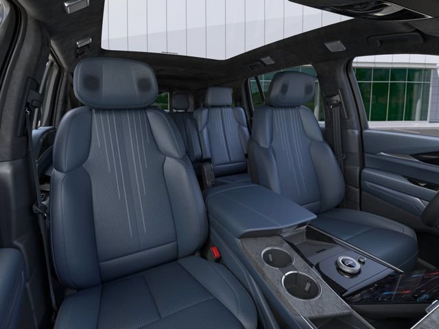 New 2025 Cadillac Escalade IQ Sport 2 w/ LPO, ONYX Package AWD/4WD image 17
