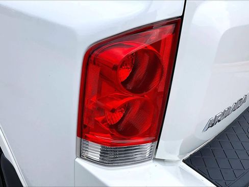 Used 2015 Nissan Armada SV w/ SV Driver Package RWD image 28