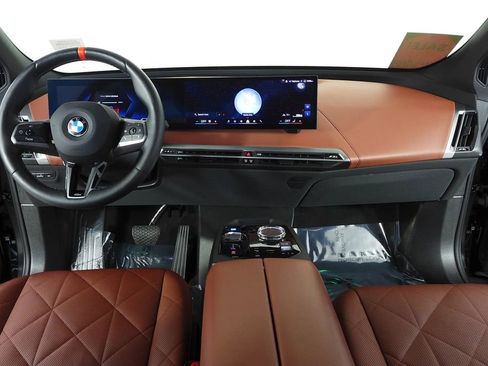 Used 2025 BMW iX M60 AWD/4WD image 24