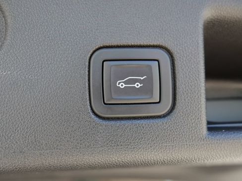 Used 2024 Chevrolet Equinox LT AWD/4WD image 6
