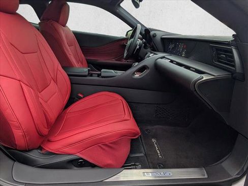 Used 2018 Lexus LC 500 Coupe w/ Sport Package image 21