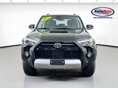 Used 2024 Toyota 4Runner TRD Off-Road image 6