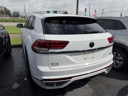 Used 2021 Volkswagen Atlas Cross Sport SE w/ Panoramic Sunroof Package AWD/4WD image 6