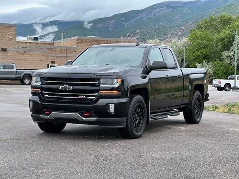 Used 2019 Chevrolet Silverado 1500 LT w/ All Star Edition AWD/4WD image 3