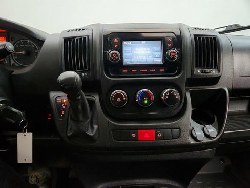 Used 2019 RAM ProMaster 2500 FWD image 18