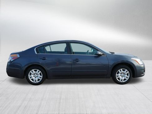 Used 2011 Nissan Altima 2.5 S image 8