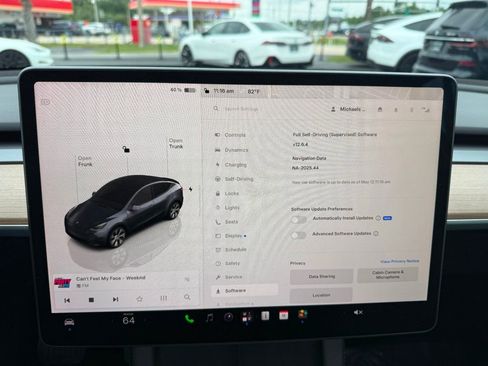 Used 2023 Tesla Model Y Long Range AWD/4WD image 15