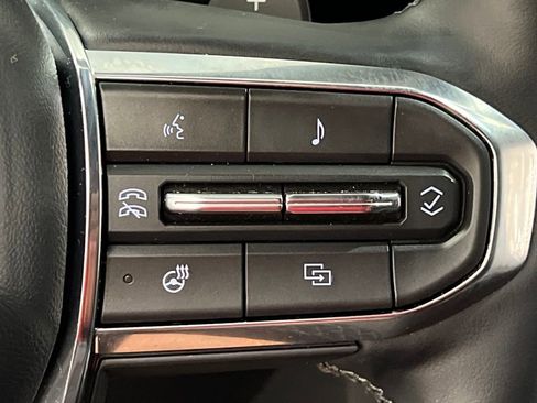 Used 2025 GMC Acadia Elevation image 53