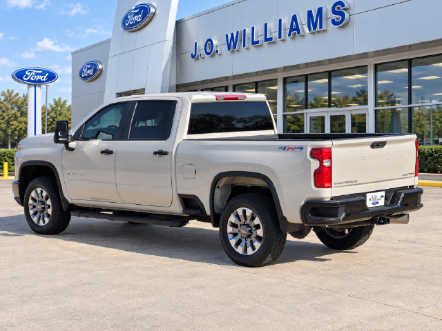 Used 2026 Chevrolet Silverado 2500 Custom w/ Custom Value Package AWD/4WD image 6