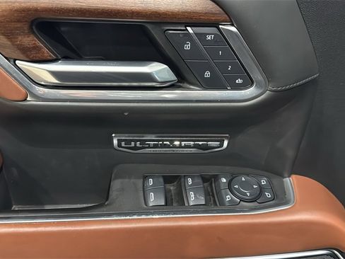 Used 2025 GMC Sierra 1500 Denali Ultimate image 23