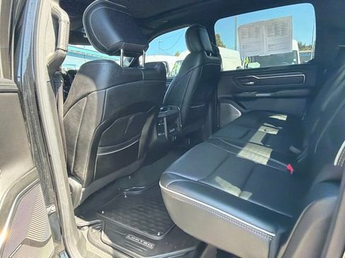 Used 2020 RAM 1500 Limited w/ Black Appearance Package AWD/4WD image 16