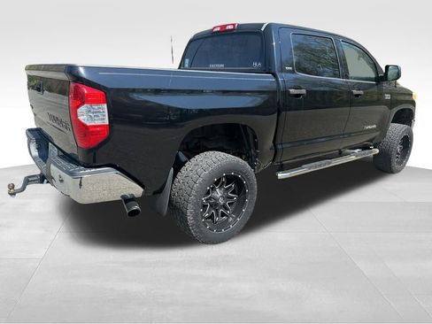 Used 2015 Toyota Tundra SR5 w/ SR5 Upgrade Package image 5