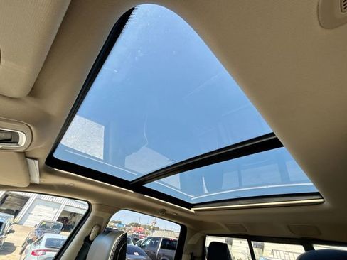 Used 2021 RAM 1500 Laramie image 31