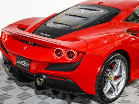 Used 2020 Ferrari F8 Tributo RWD image 9