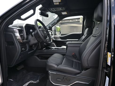 New 2026 Ford F350 Platinum w/ FX4 Off-Road Package AWD/4WD image 16