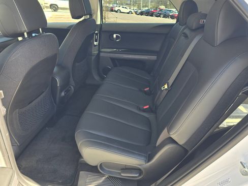 Certified 2023 Hyundai Ioniq 5 SEL w/ Cargo Package image 10