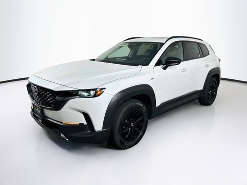 Used 2025 MAZDA CX-50 AWD 2.5 Hybrid w/ Premium Pkg image 3