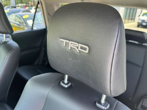 Used 2022 Toyota 4Runner TRD Sport AWD/4WD image 30