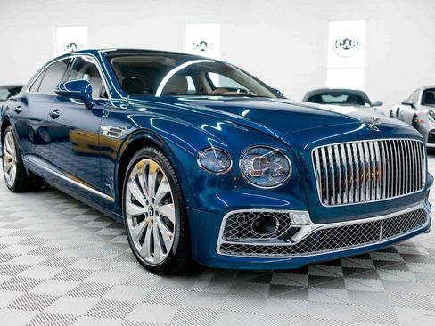Used 2022 Bentley Flying Spur W12 AWD/4WD image 5